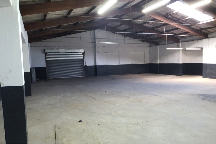 To Let commercial Property for Rent in North End Eastern Cape